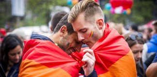 80,000 Attend Belgium Pride in Support of LGBT Rights Belgian Pride