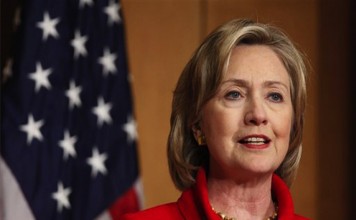 Poll Shows Overwhelming LGBT Support for Clinton Over Trump and Debates Begin Hillary Clinton