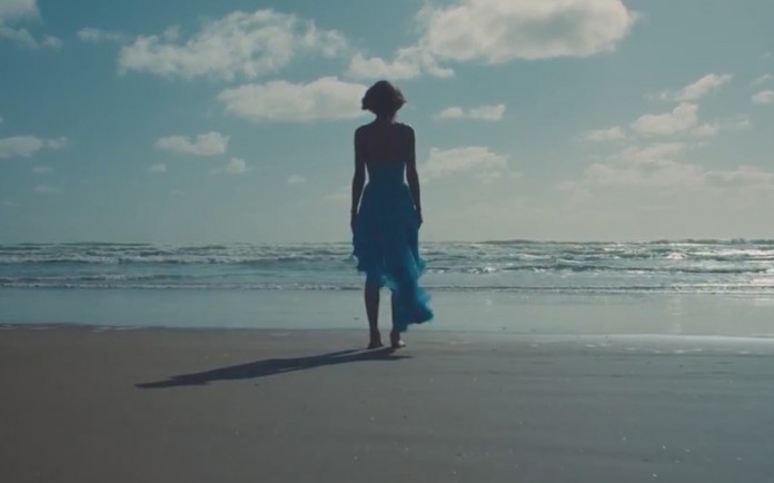 Taylor Swift Drops Stunning Nz Filmed Music Video On New