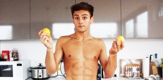 Tom Daley’s Reveals a Huge Secret to Start 2016 Tom Daley - Source: Youtube