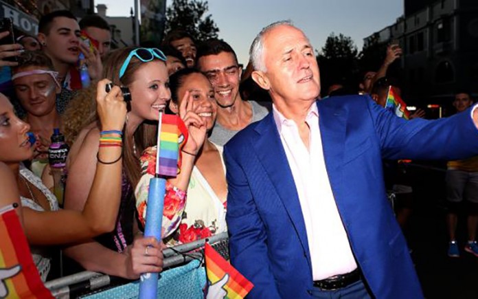 Malcolm Turnbull taking a selfie at Sydney Mardi Gras