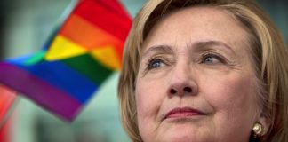 Clinton Rallies at Florida Gay Bar Days Out From Election Clinton