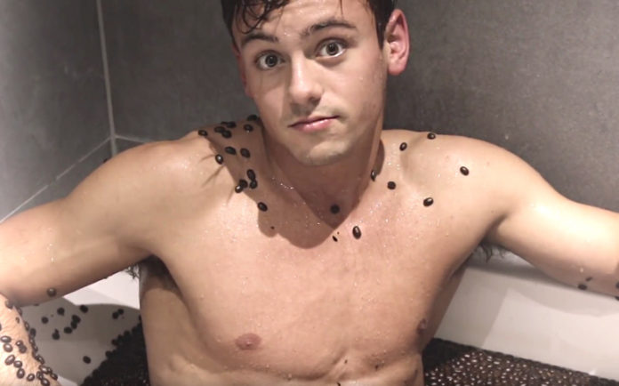 Eikon's 12 Gays of Christmas: Gay 5 - Tom Daley (Youtube)