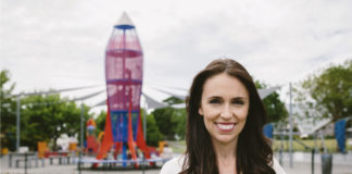 Winston Peters Chooses Labour – Jacinda Ardern Now PM Jacinda Ardern
