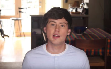 Gay Violinist Makes Emotional Plea About Being Gay in Russia Artem Kolesov