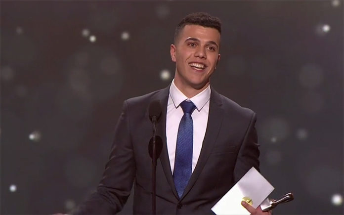 Elias Anton accepts the Graham Kennedy Award for Most Outstanding Newcomer on Australian TV at the 2017 TV Week Logie Awards (9NOW)