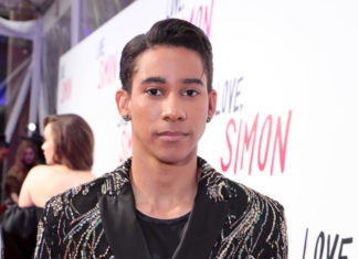 Aussie Love, Simon Star Keiynan Lonsdale Drops New Song: Kiss The Boy Keiynan Lonsdale - Twentieth Century Fox special screening and performance of LOVE, SIMON, Los Angeles, CA, USA - 13 March 2018 - Photo Credit: Eric Charbonneau