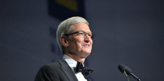 Apple CEO Tim Cook – Being Gay is God’s Greatest Gift to Me Tim Cook