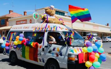 Regional Australian Pride – Hay Mardi Gras This Weekend Hay Mardi Gras Parade 2018 (Facebook)