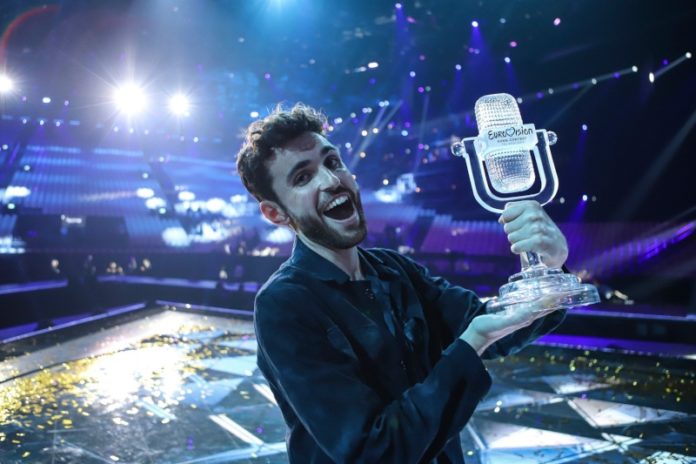 Eurovision 2019 Champion Duncan Laurence from The Netherlands on stage with the trophy in Tel Aviv - Photo by: Thomas Hanses (Supplied)