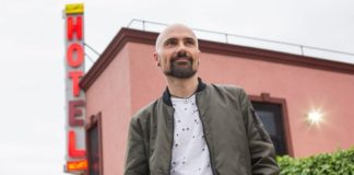 Australian Gay Musician Grabs Big Break As Latest Single Plays in New Netflix Series Simon (Si) Fishburn (Instagram)