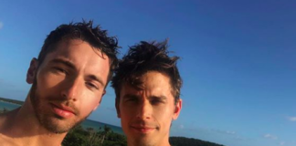 ‘Queer Eye’ Star Antoni Porowski Splits With Boyfriend Queer Eye star Antoni Porowski & Trace Lehnhoff in happier times.