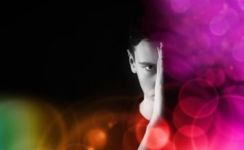 UK Support Organisation Urges LGBTI+ Youth To Delay Coming-Out During Lockdown LGBTI+ youth