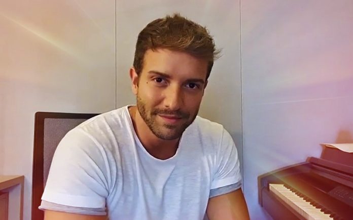 Pablo Alborán Comes Out as Gay