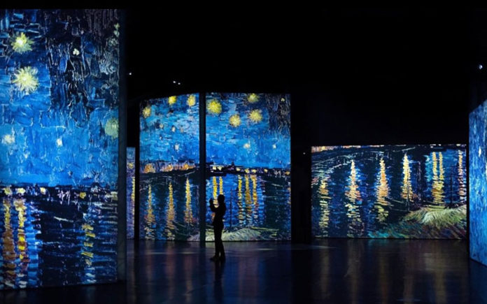 van gogh alive starry night