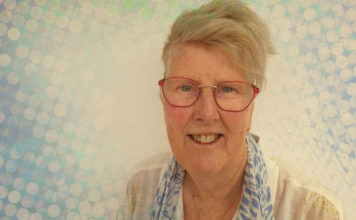 Trainee Nurse Suffered 12 Years of Electroshock Therapy for Being Gay Joan Bellngham as a nurse suffered electroshock therapy