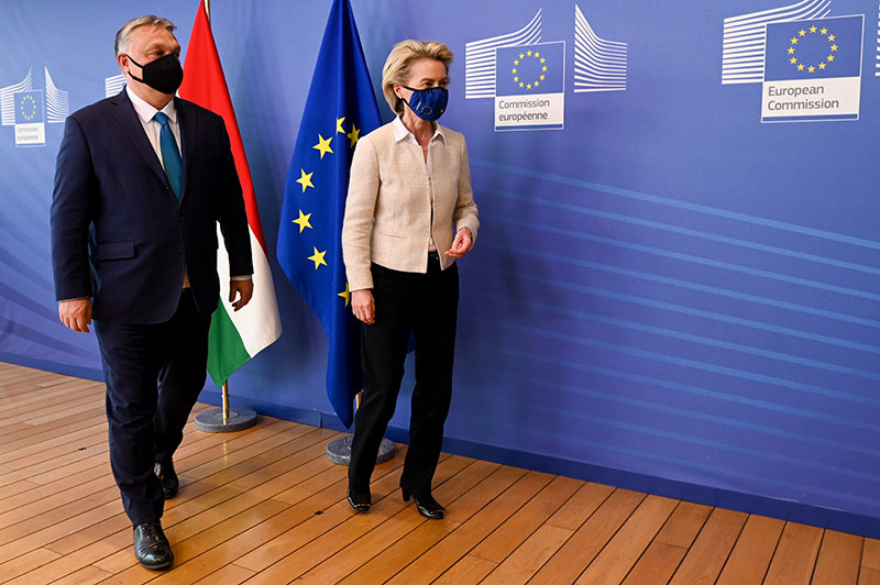 Viktor Orbán, on the left, and Ursula von der Leyen (Image: Etienne Ansotte - European Union)