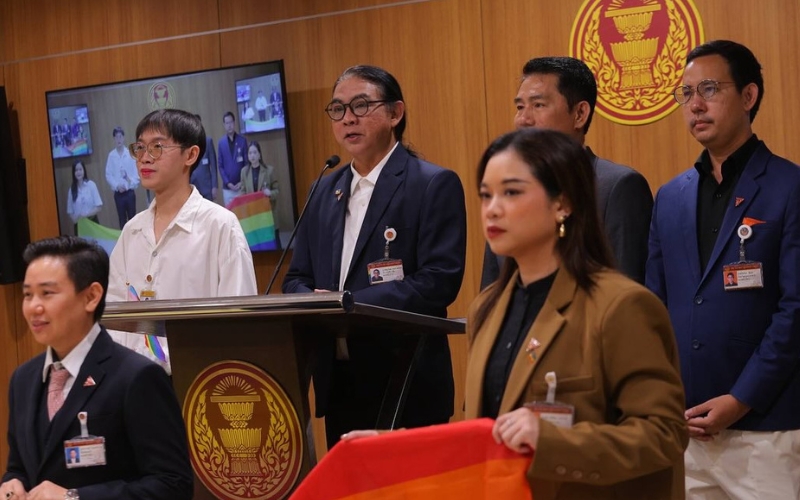 Tunyawaj Kamolwongwat, an MP with the progressive Move Forward Party, speaks to media before historical vote in Thailand. (Facebook)