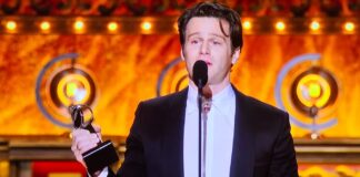 From Cornfields to Broadway Lights: Jonathan Groff Wins First Tony, Thanks ‘Spring Awakening’ for Inspiring Him to Come Out Jonathan Groff's Tony Award acceptance speech (Twitter)