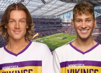 NFL Male Cheerleaders Shut Down Online Hate with Style gay cheerleaders